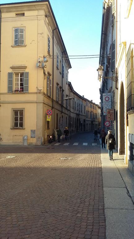 Residenza Teatro Piacenza Bilik gambar